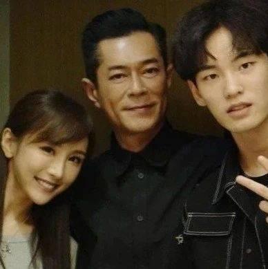 娱乐吃瓜君大鼻子男友,揭秘大鼻子男友背后的神秘故事